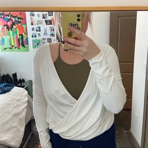 LULULEMON white yoga top!